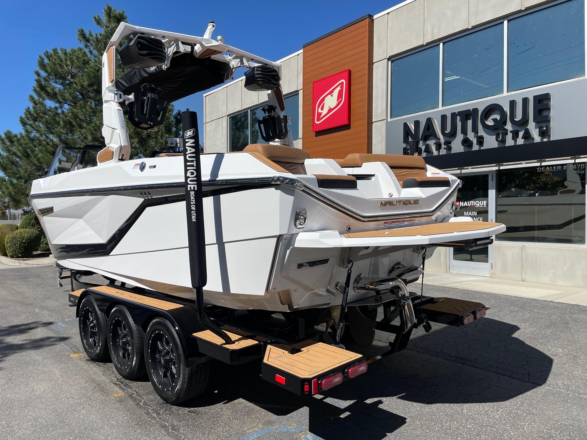 2025 NAUTIQUE G23 W/ZZ8S 630HP SUPERCHARGED POWER PLANT