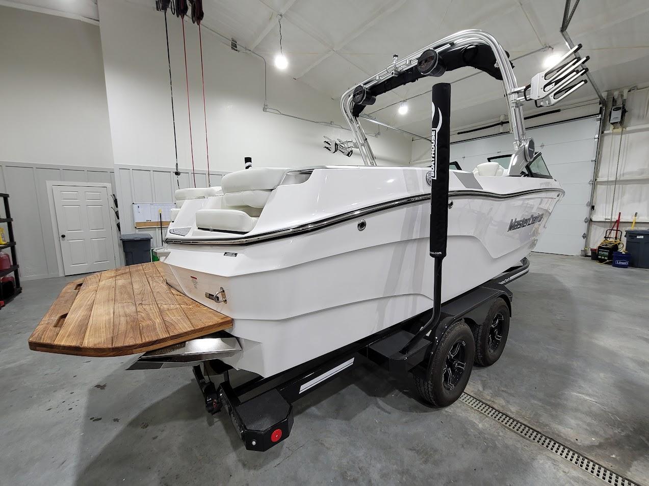 2024 MasterCraft XT24