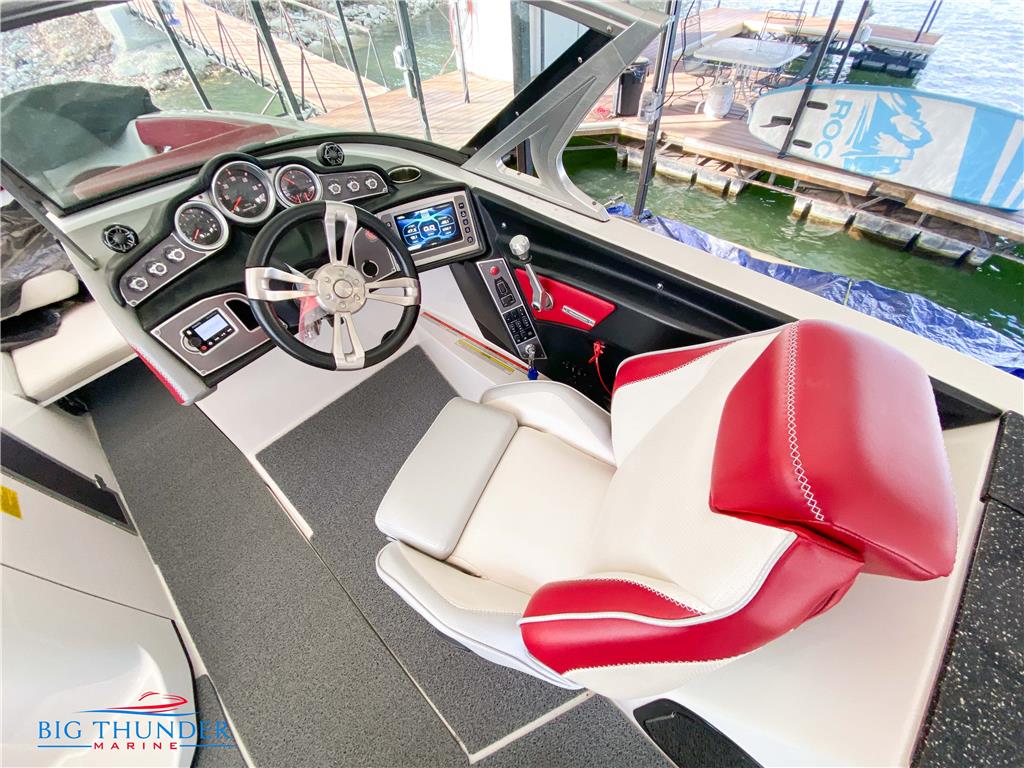 2017 MasterCraft X26