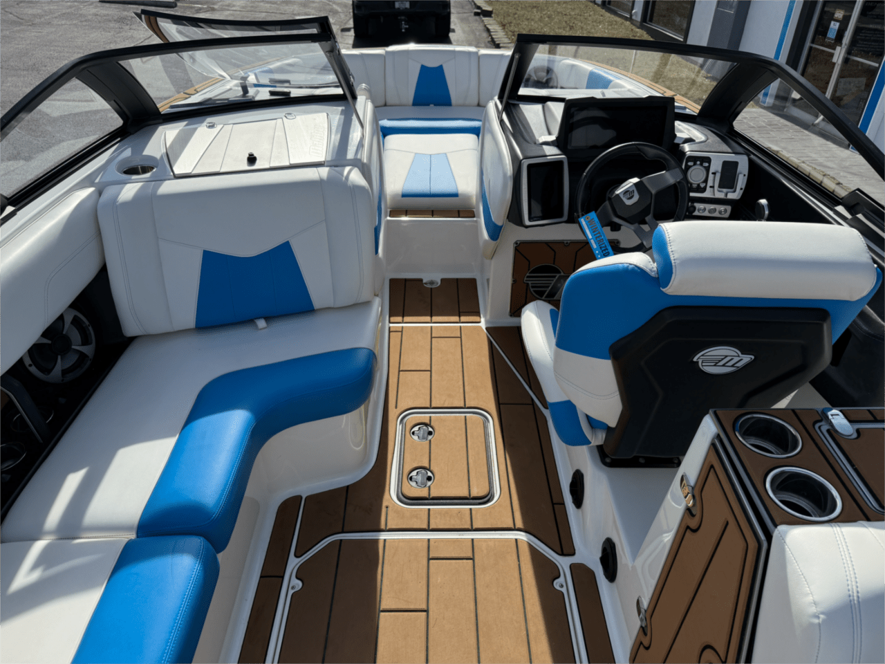 2021 Malibu Wakesetter 24 MXZ