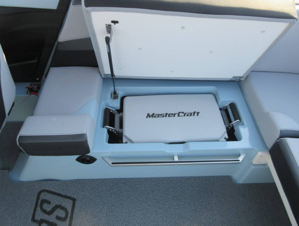 2024 Mastercraft XStar S
