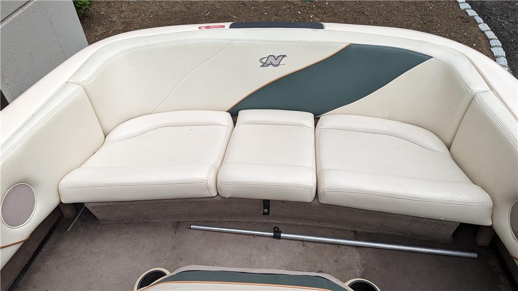 2001 Ski Nautique 196 Open Bow