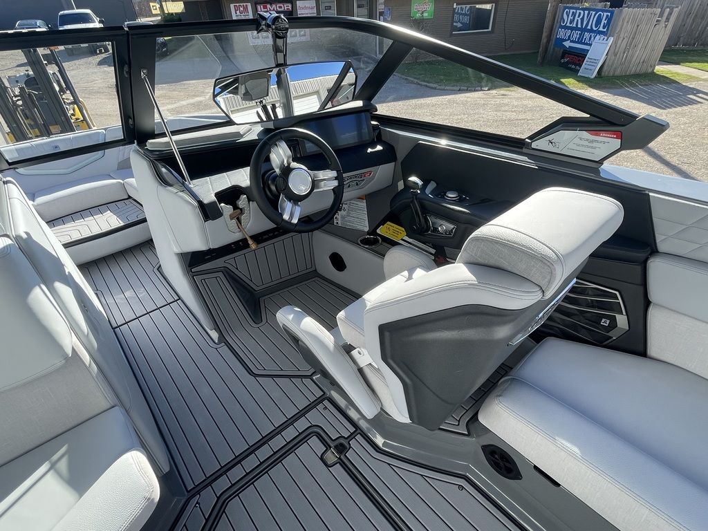 2024 Nautique Super Air Nautique G23