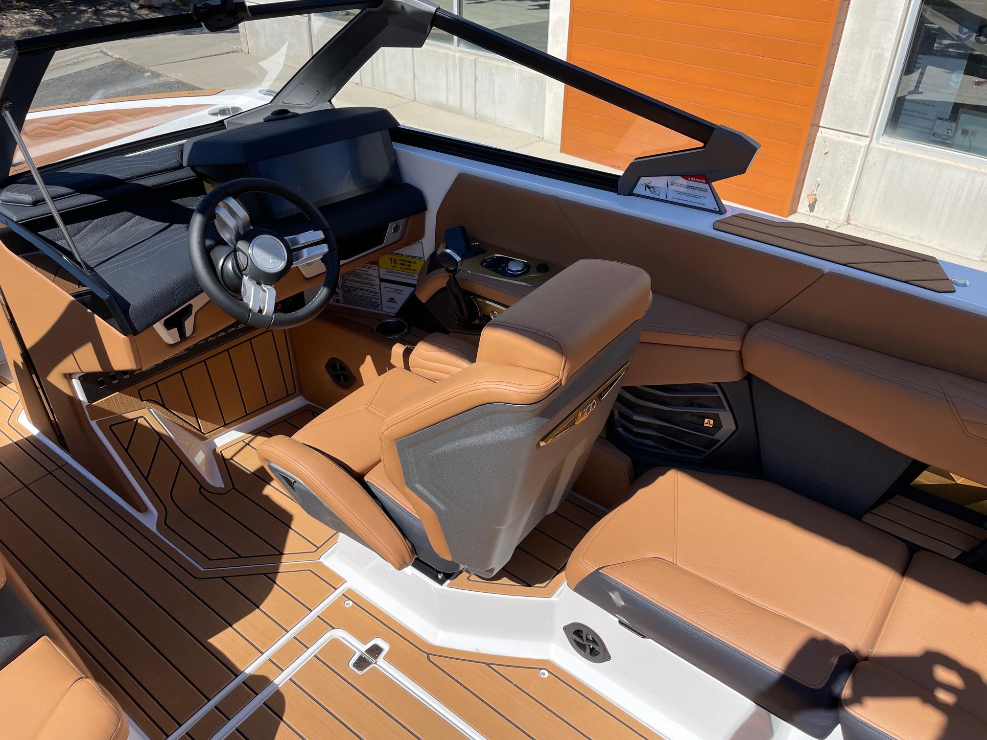 2025 NAUTIQUE G23 W/ZZ8S 630HP SUPERCHARGED POWER PLANT