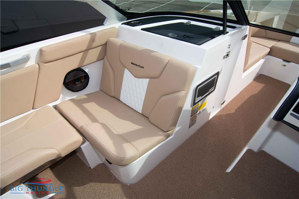 2024 MasterCraft XT24