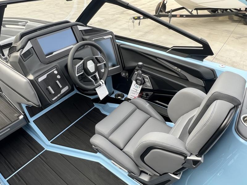 2025 Supra SE 575