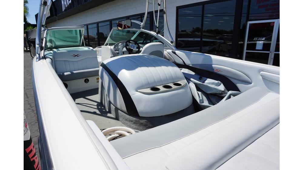 2003 MasterCraft X9