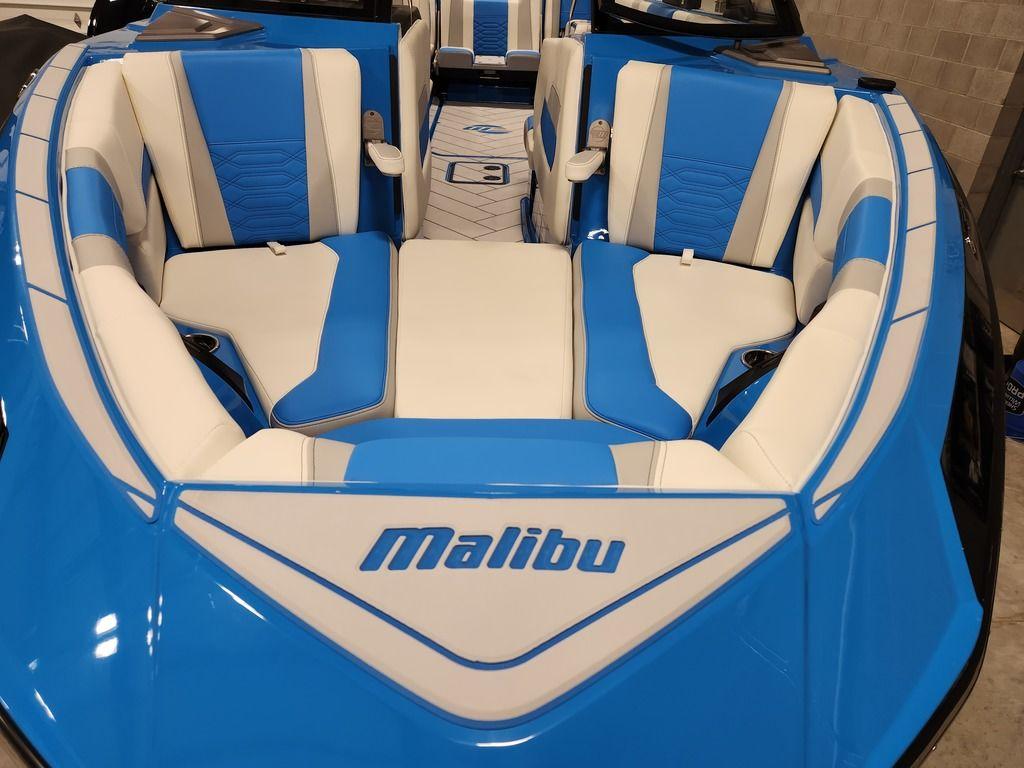 2023 malibu boats 26-LSV