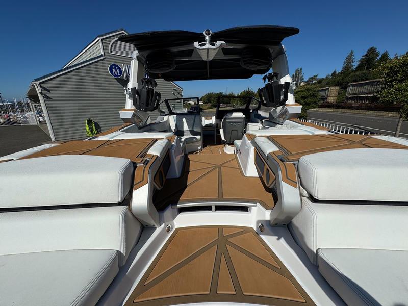 2024 Nautique G23 Paragon