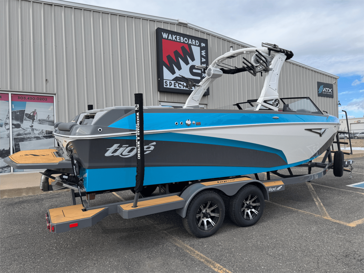 boat.Title