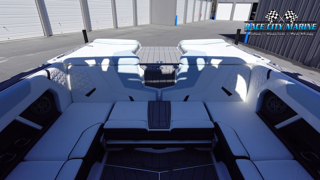 2024 Nautique GS22