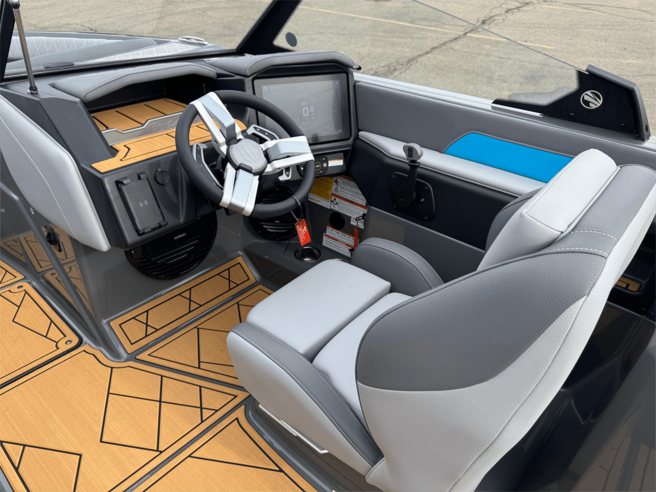 2025 Tigé Z3