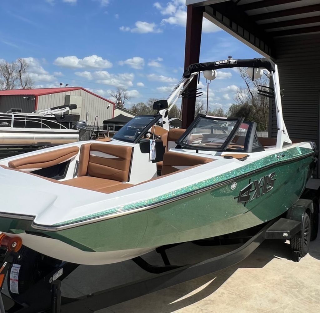 2025 Axis Wake Research A225