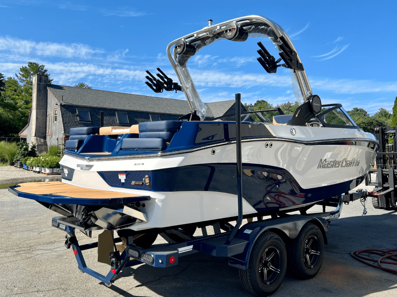 2025 MASTERCRAFT XT20
