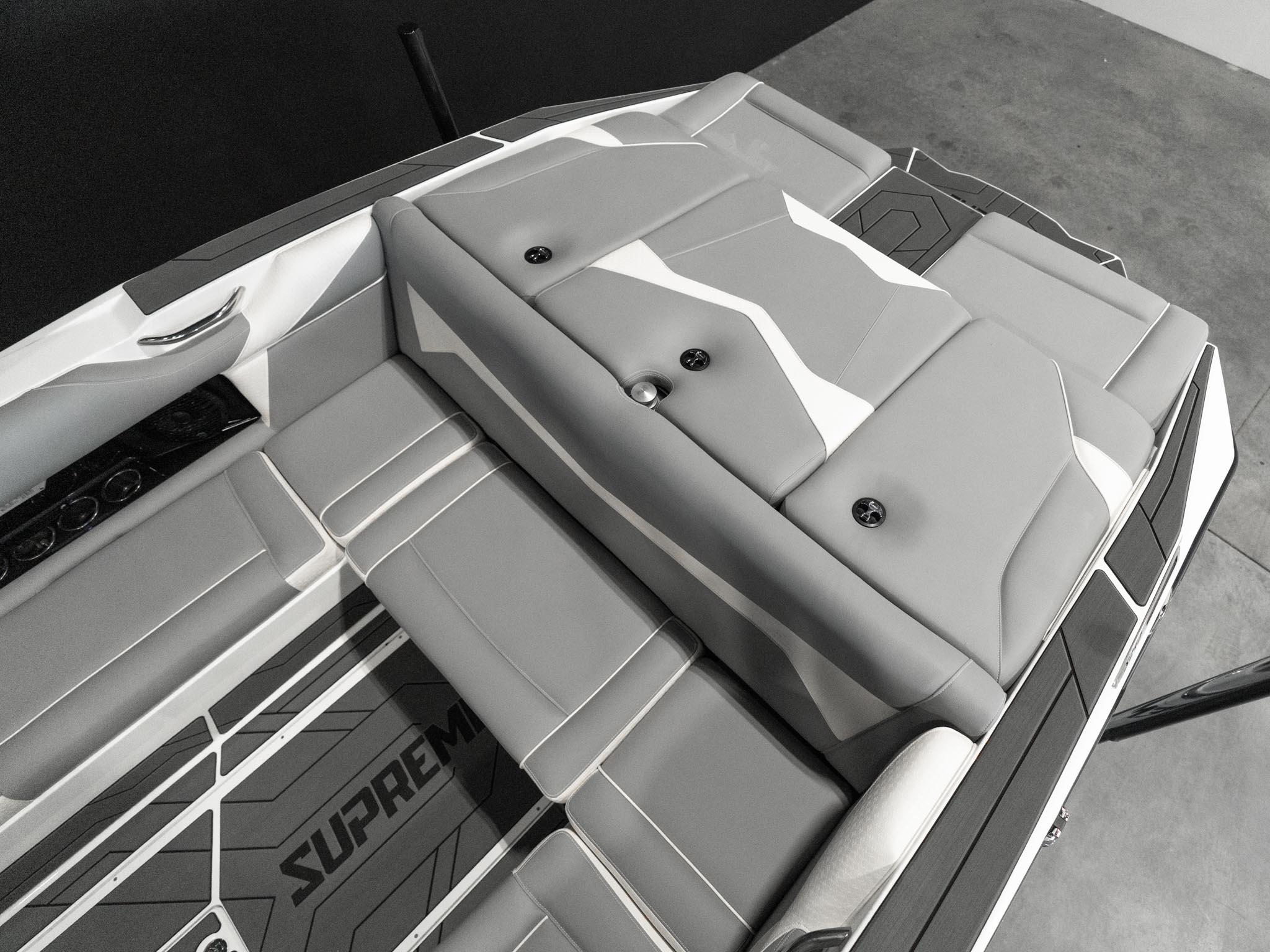 2025 Supreme S240 &#8211; White / Gray