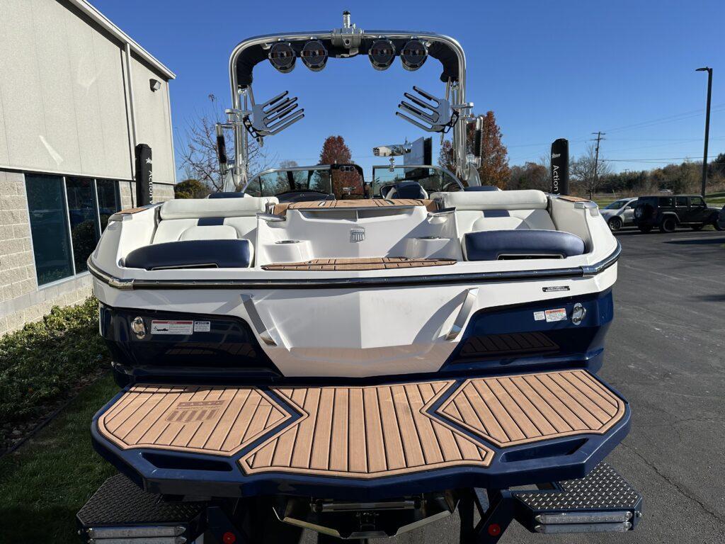 2021 MasterCraft X24