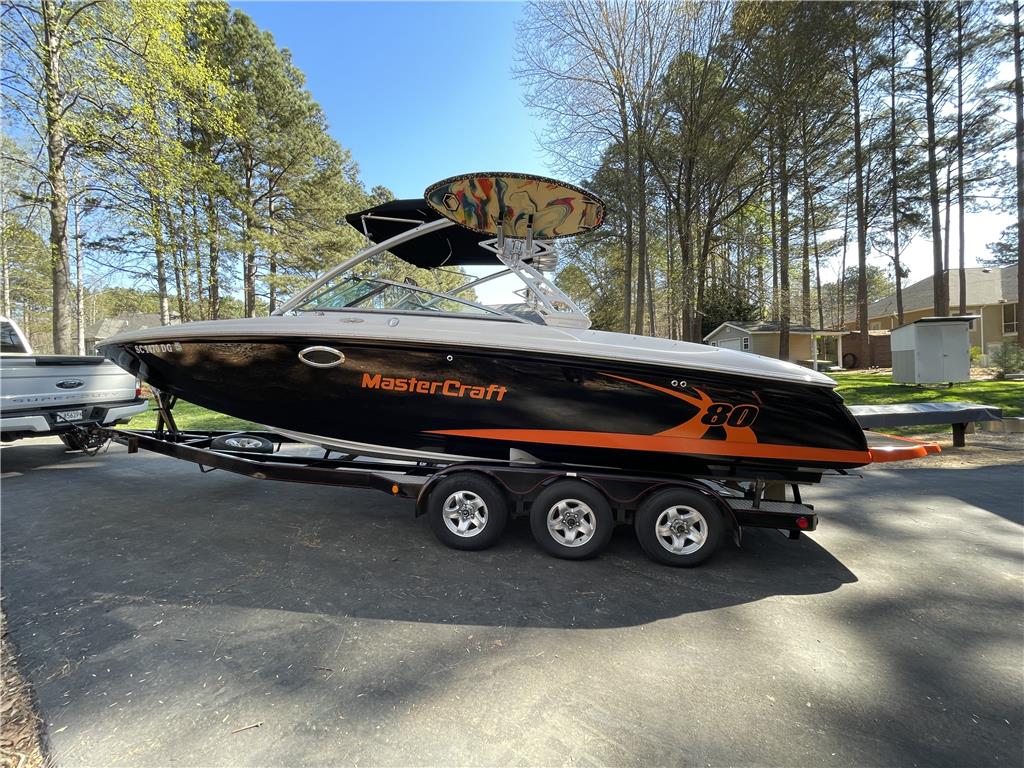 2006 Mastercraft X80 with twin MCX 350’s