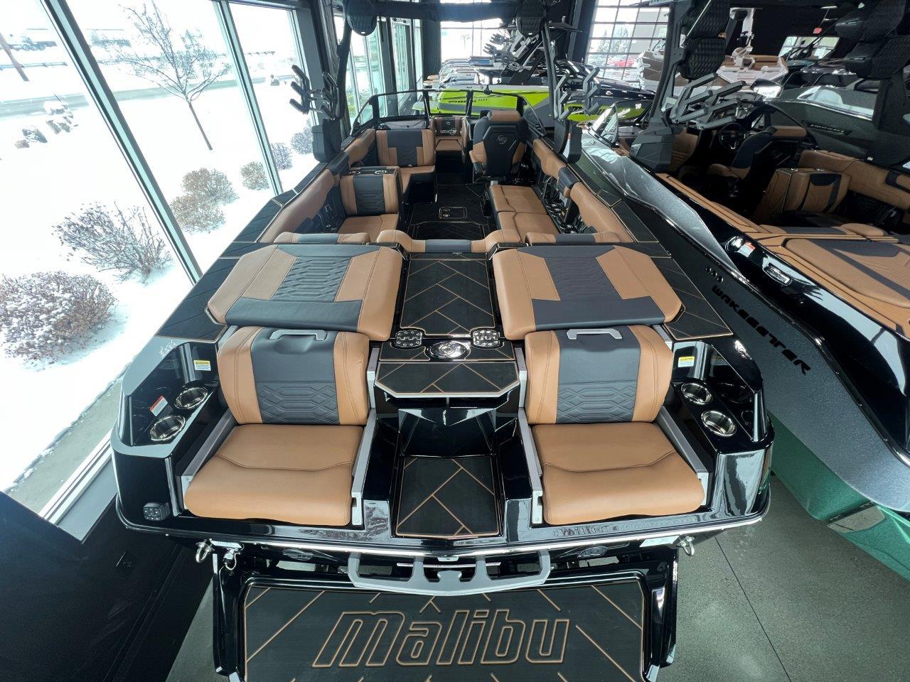 2024 Malibu 26 LSV