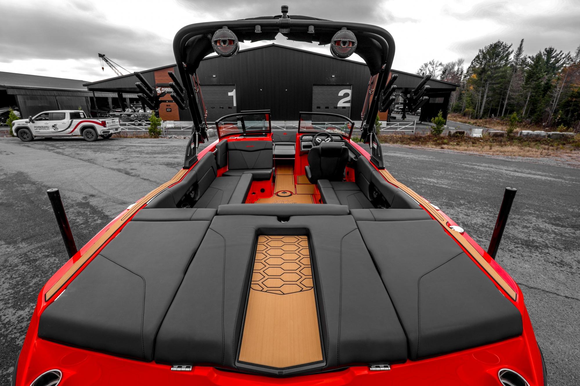 Mastercraft NXT 23