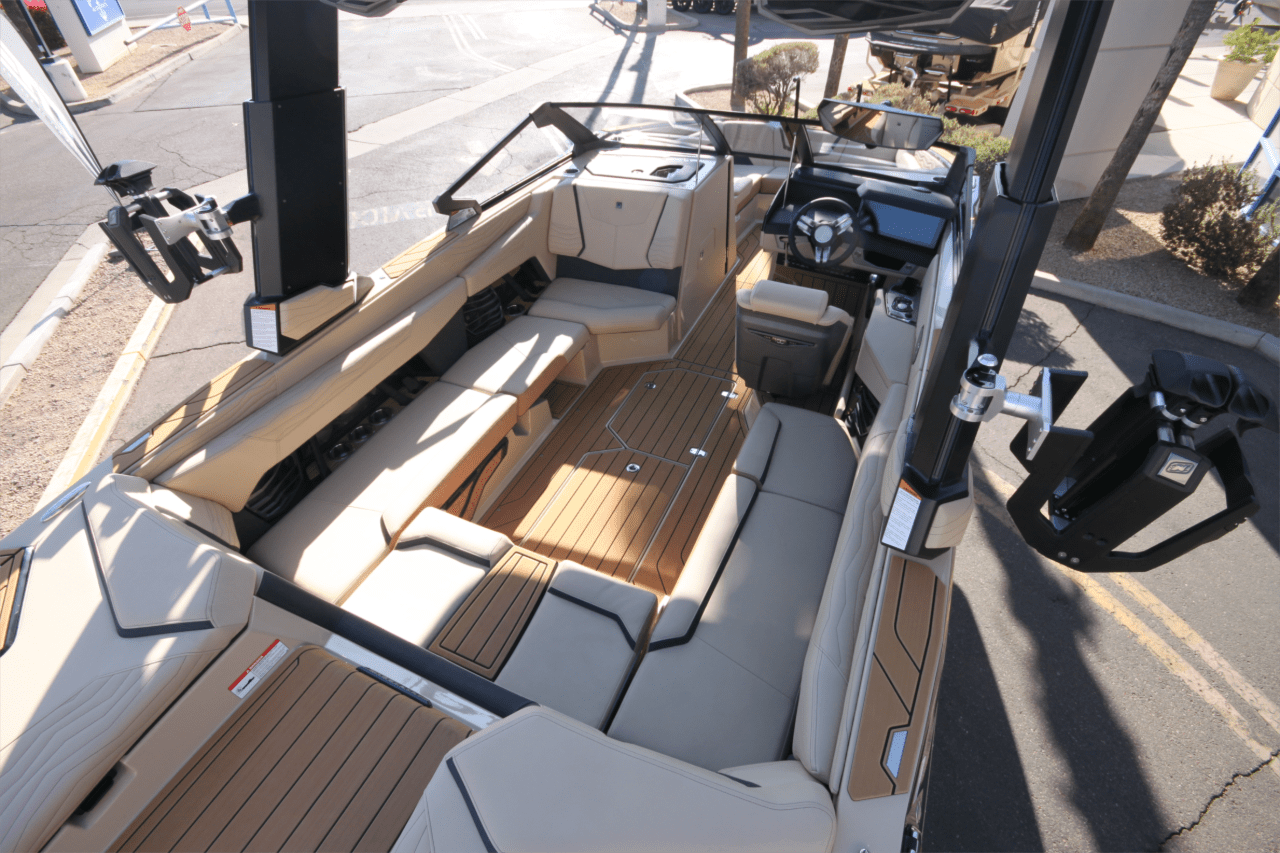 2025 Super Air Nautique G23 &#8220;Centennial Edition&#8221;