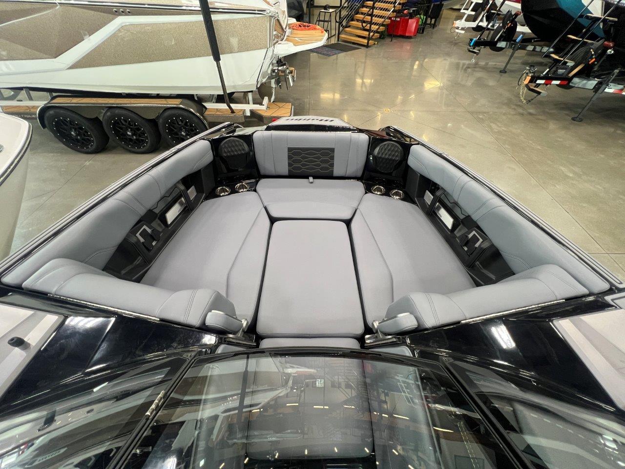 2024 Malibu 23 MXZ