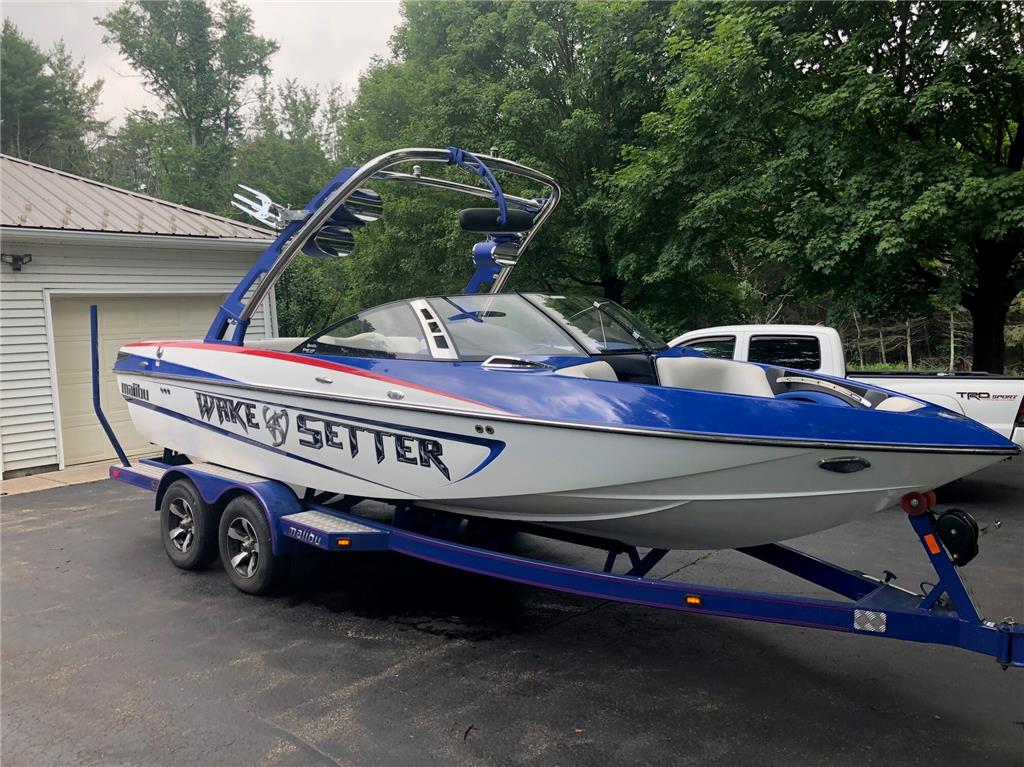 2013 Malibu Wakesetter 21 VLX
