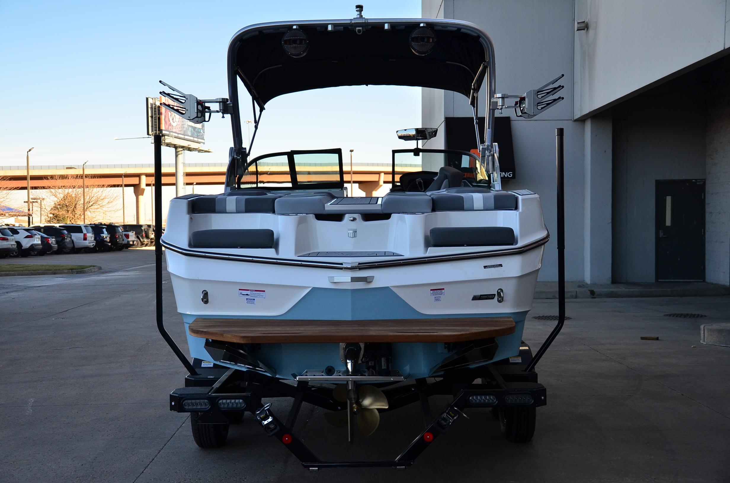 2024 MasterCraft XT22T – Model Year End Closeout! Call for a fast quote!