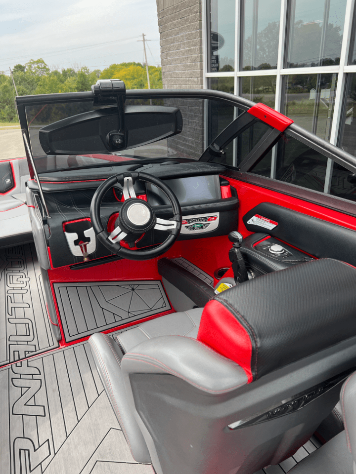 2017 Nautique G25