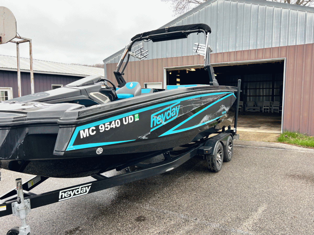 Heyday Boats WT-2 V-Drive 22 2018