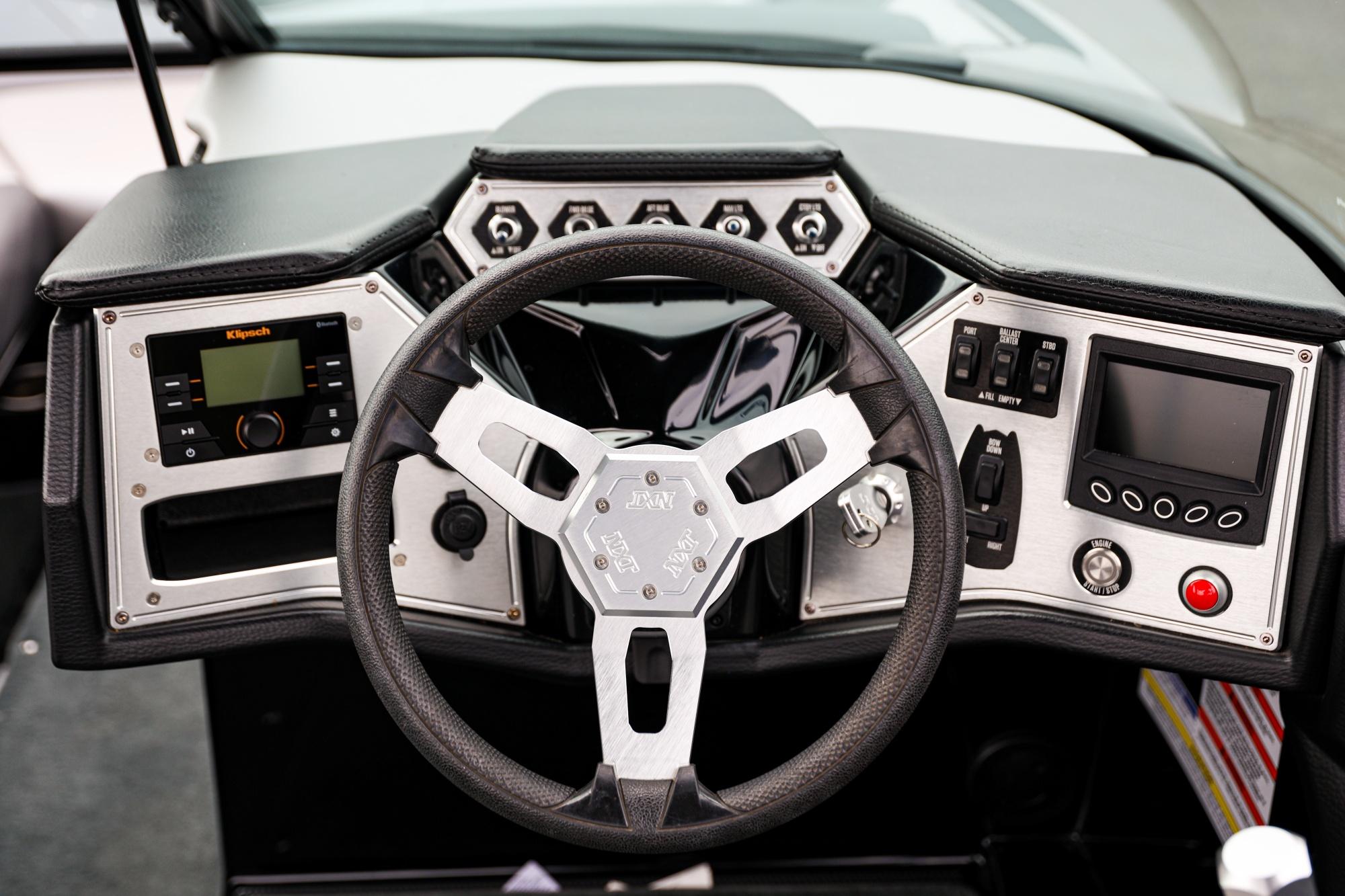 MasterCraft NXT20