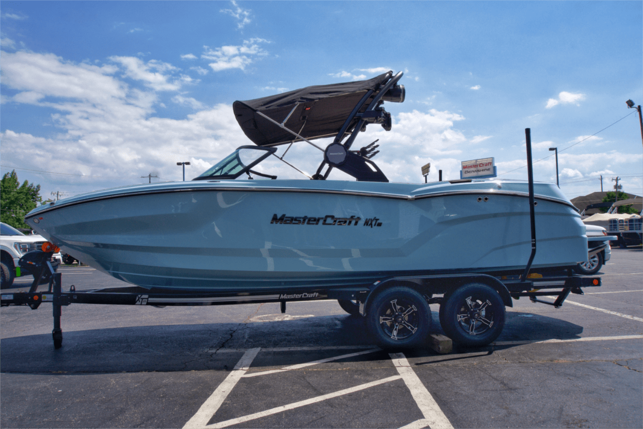 2024 MasterCraft NXT23