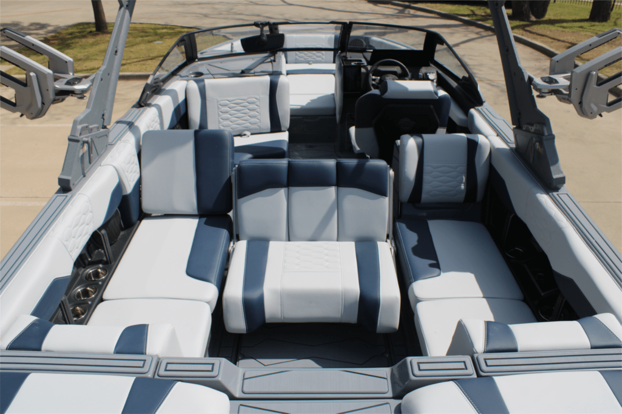 2025 Malibu 24 MXZ