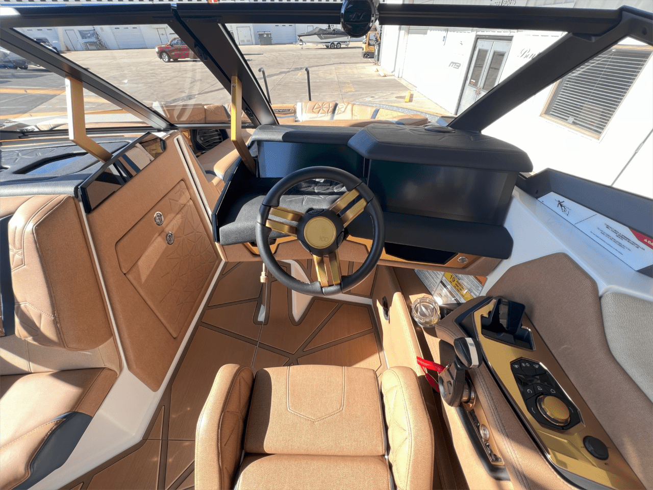2024 G25 Paragon