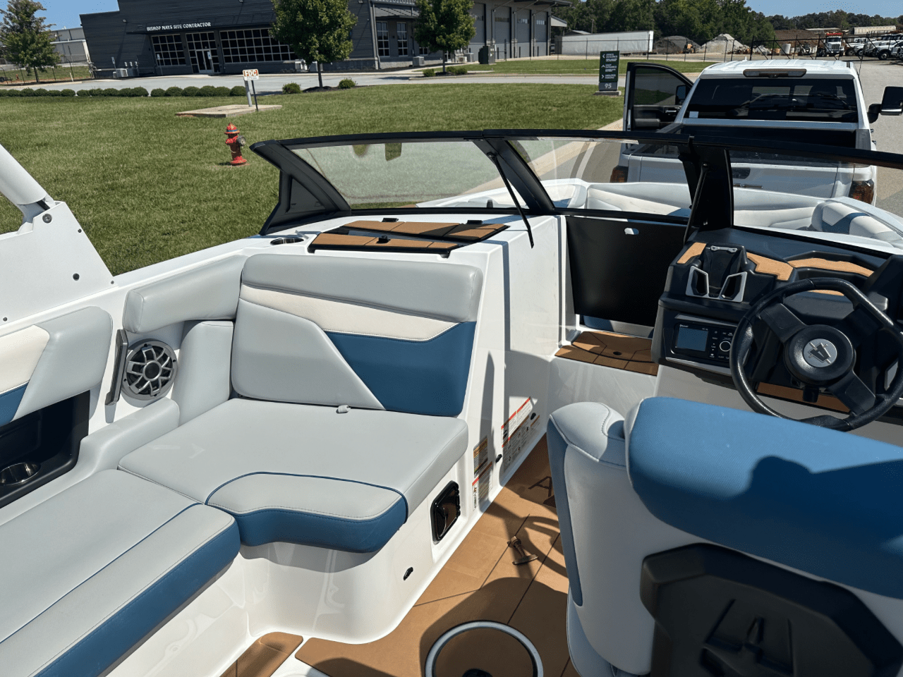 2022 Axis A24