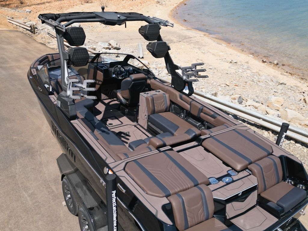 2025 Malibu Boats 25 LSV