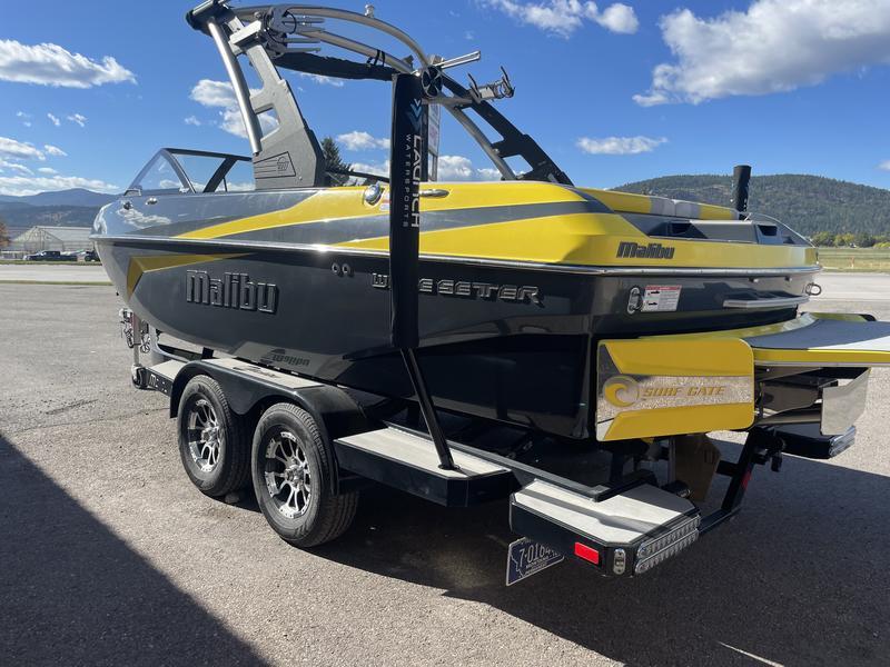 2017 malibu boats 21-VLX
