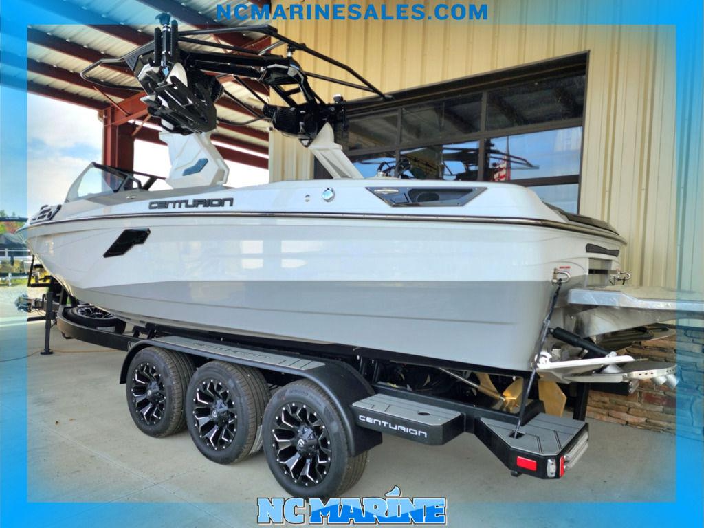 boat.Title