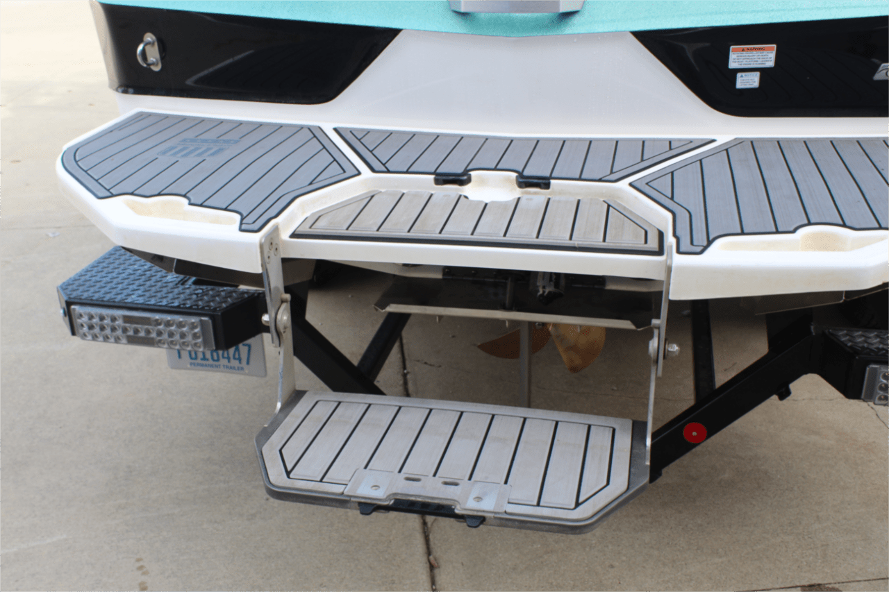 2023 Mastercraft XT23