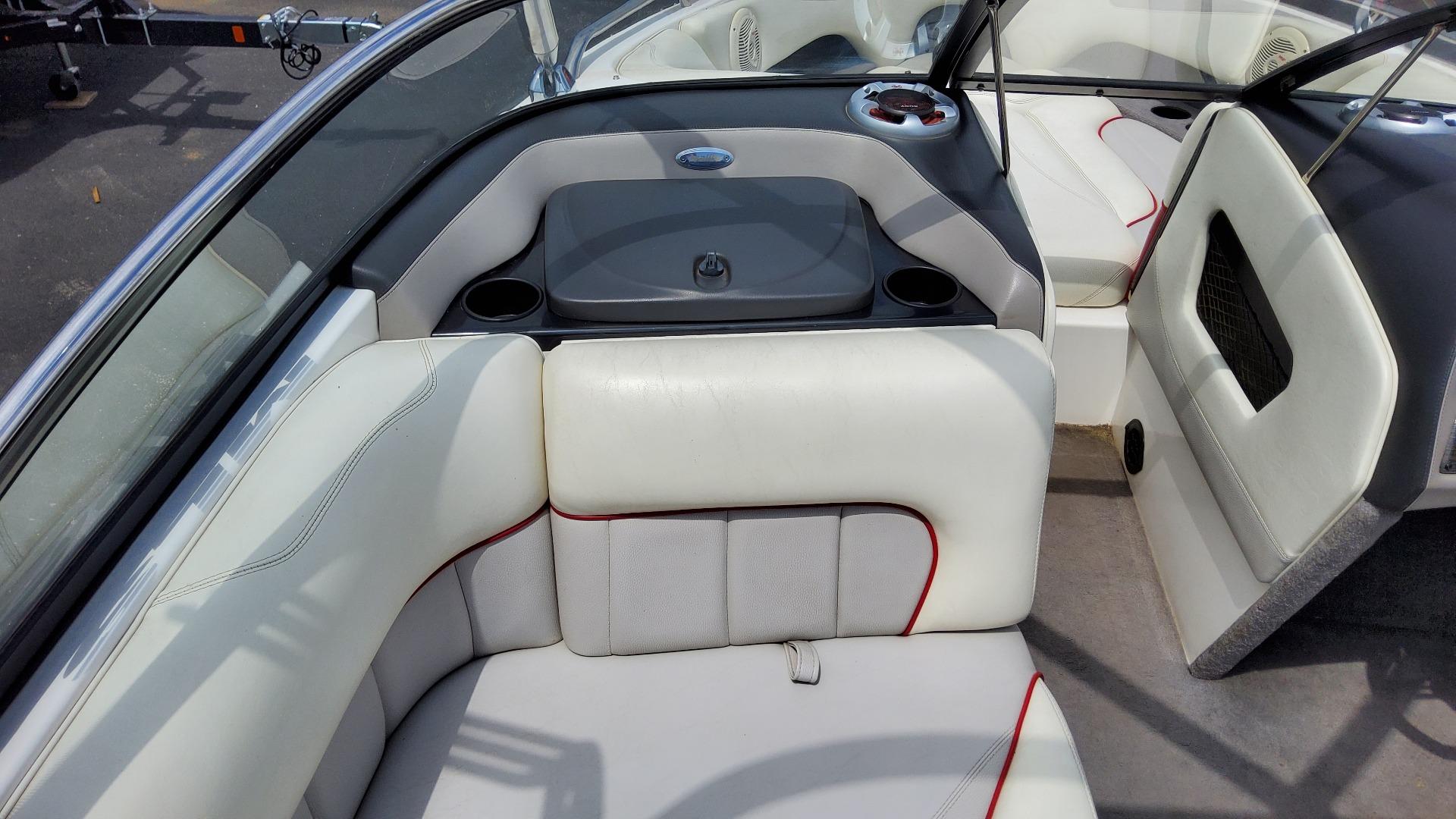 2004 Malibu Wakesetter LSV