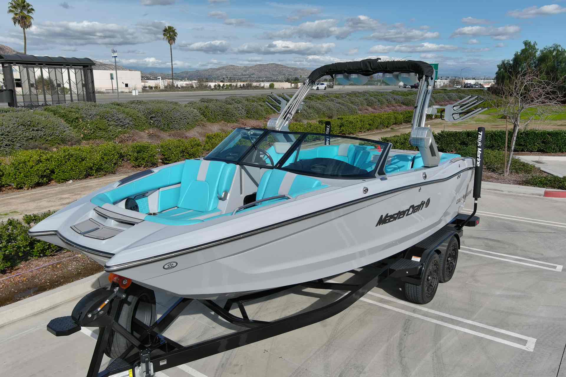 2023 MasterCraft X22