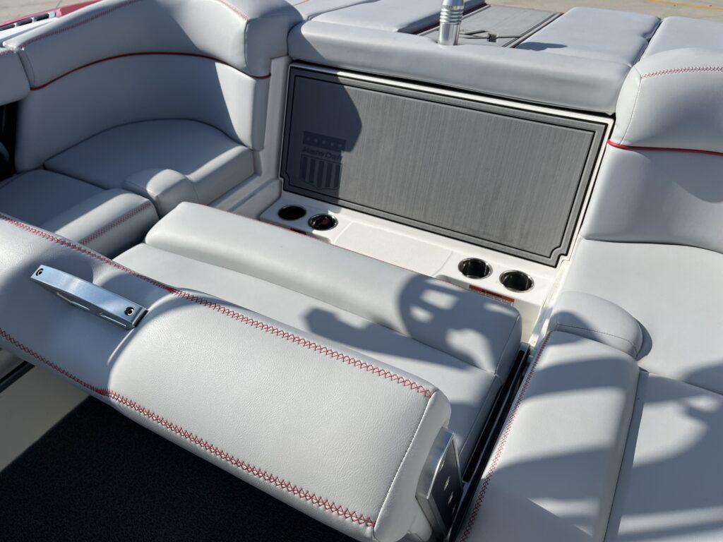 2020 MasterCraft XT22