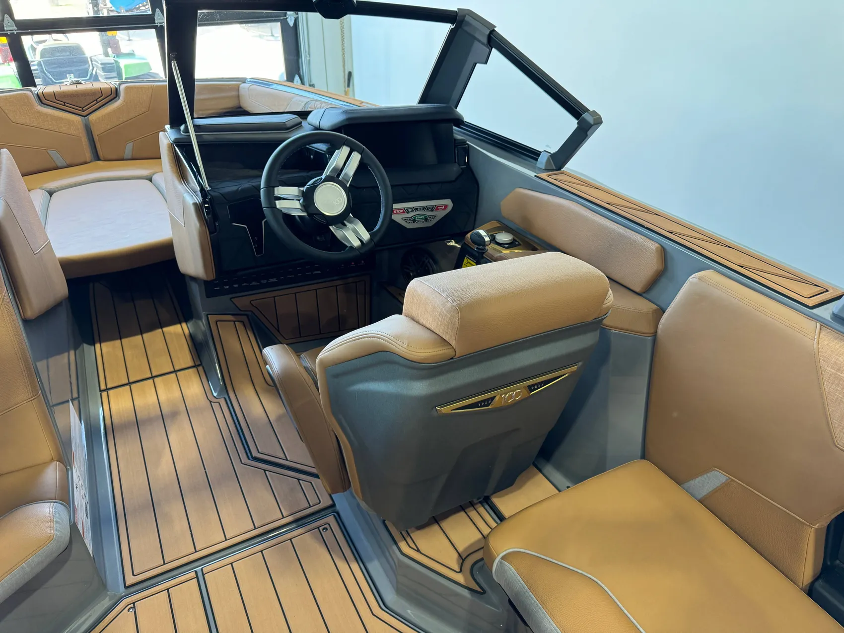 2025 Nautique GS22