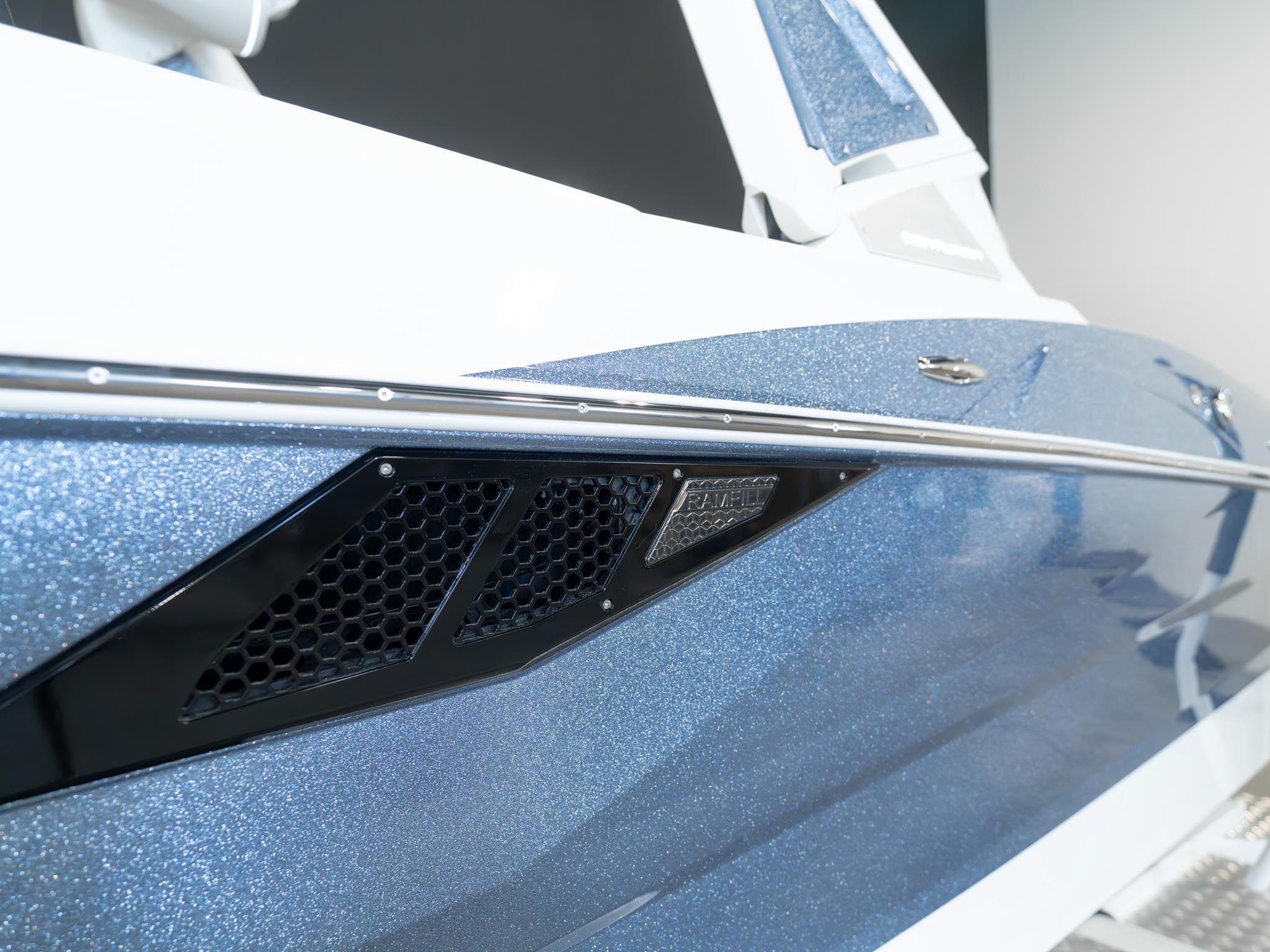 2025 Centurion Fe23 – Steel Blue Flake / White