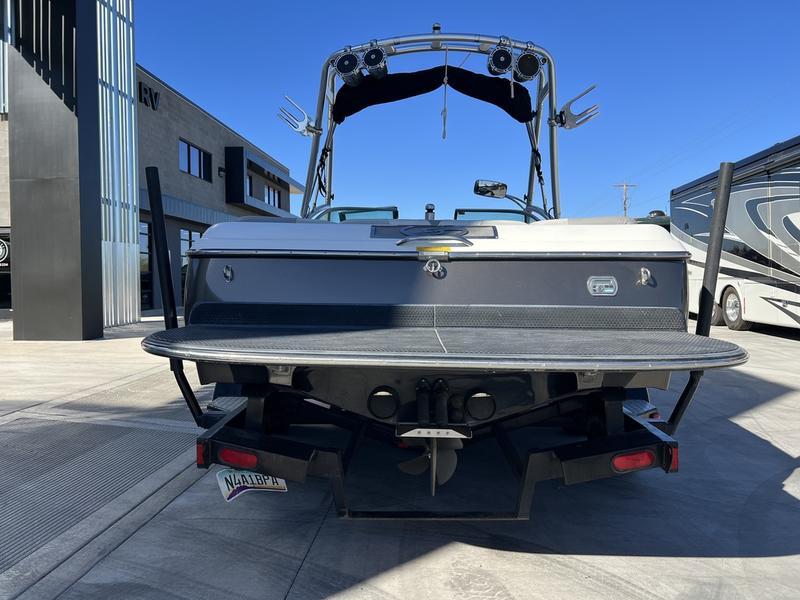 2008 Supreme V232