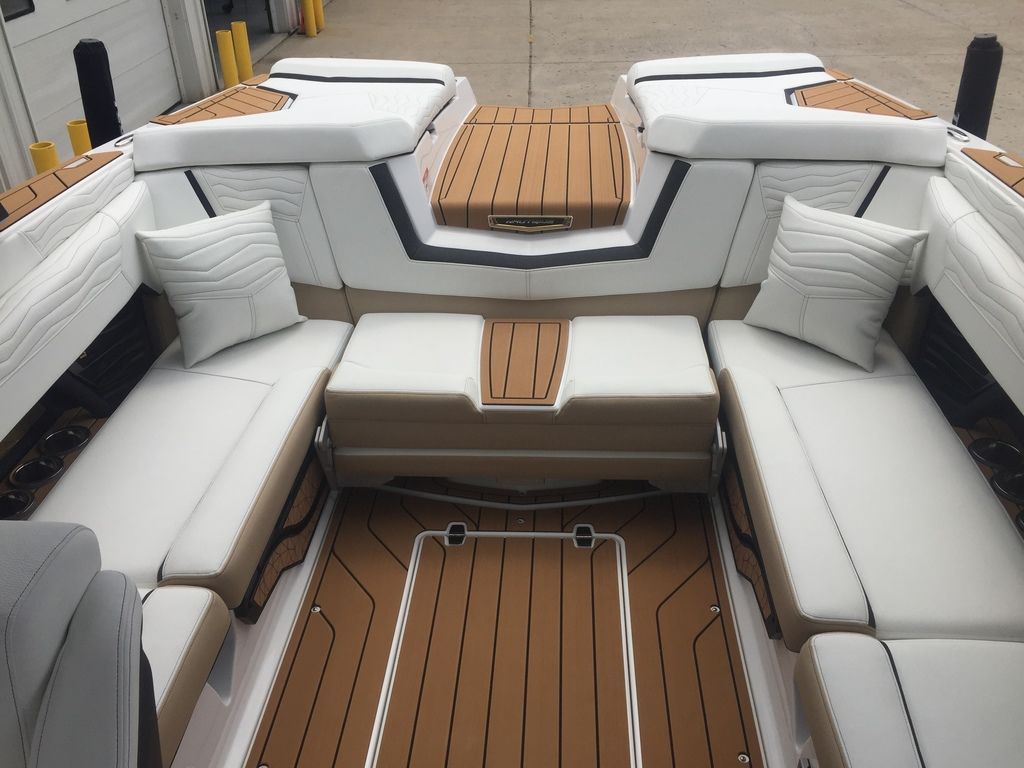 2025 Nautique Super Air Nautique G23