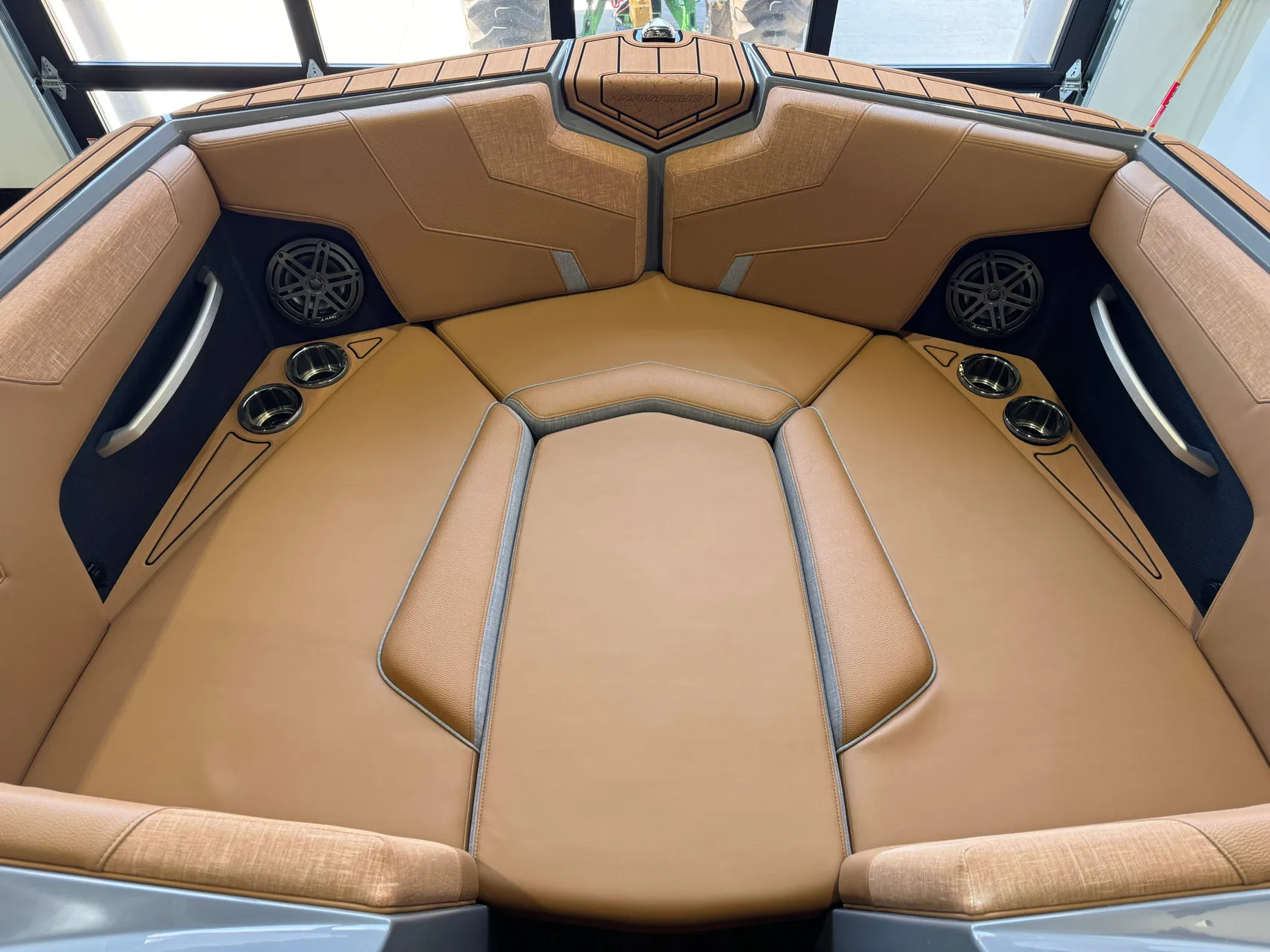 2025 Nautique GS22