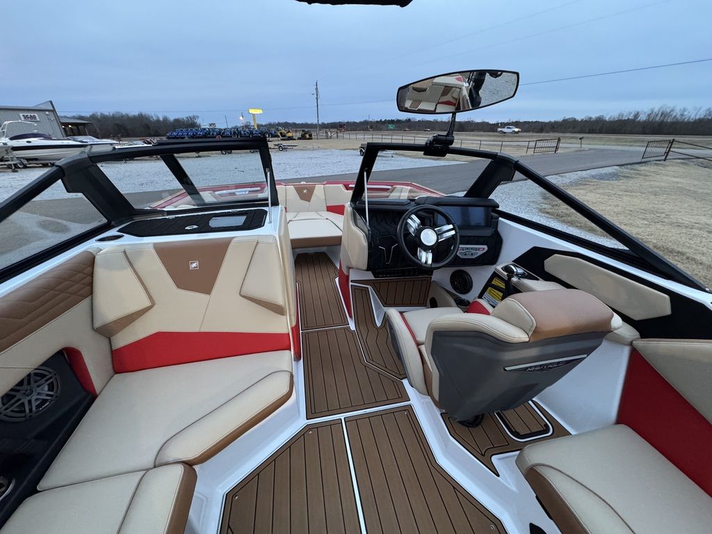 2022 Nautique S23