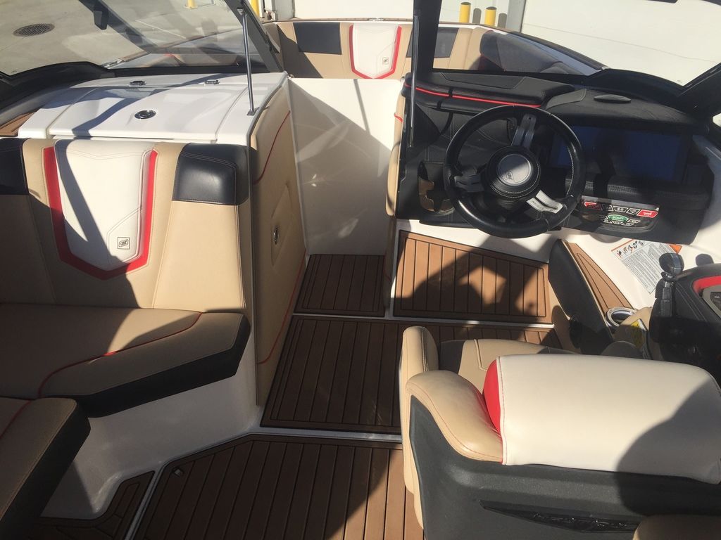 2019 Nautique Super Air Nautique G21