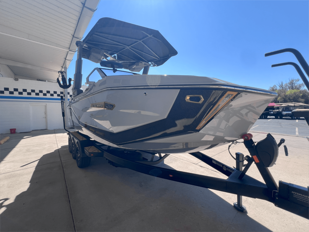 2025 Nautique Paragon G23