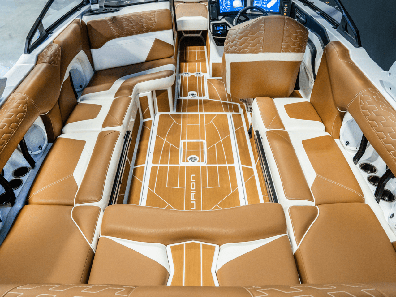 2025 Centurion Ri230 &#8211; All White / Castano
